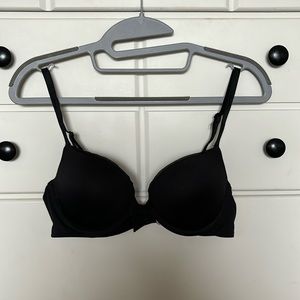 Calvin Klein Black Bra size B cup